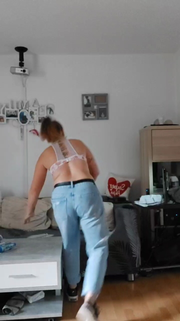 Hot_Claudia 16-09-2021 Naked 